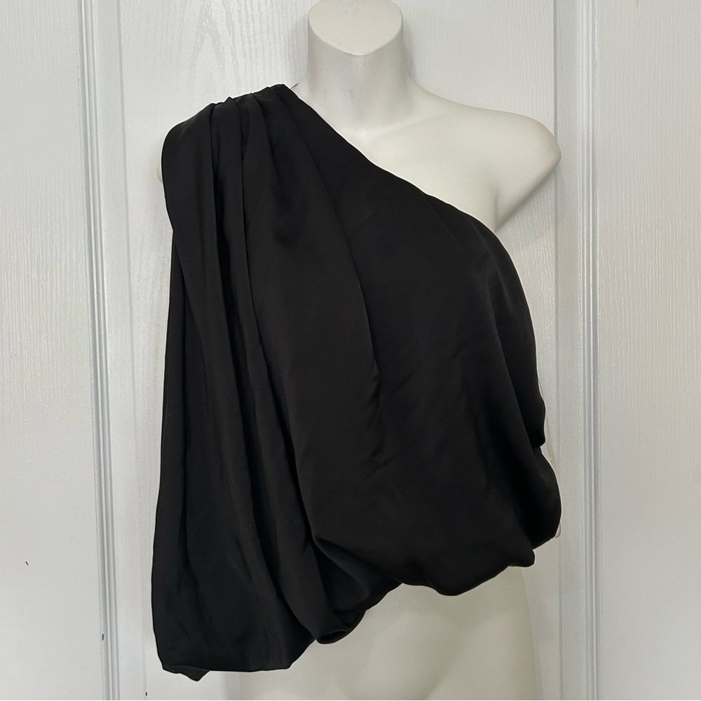 Thursdays Elegant Black One-Shoulder Top Women